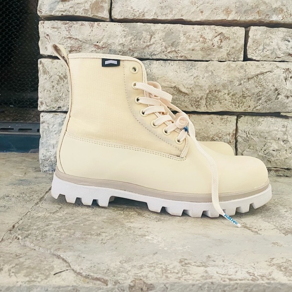 NATIVE Sneakers Johnny Treklite Bone White/Shell - Picture 6 of 16